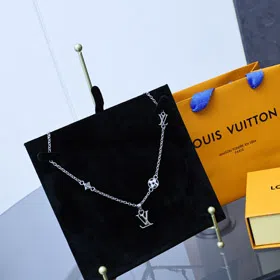 Louis Vuitton LV round floral letter pendant necklace-3633  