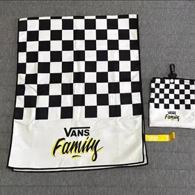 VANS Classic Checkerboard Portable Sports Towel with Storage Bag-5993  